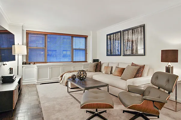 Sold by Corcoran | media 17