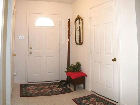 2nd image of 2285 Westmere Dr