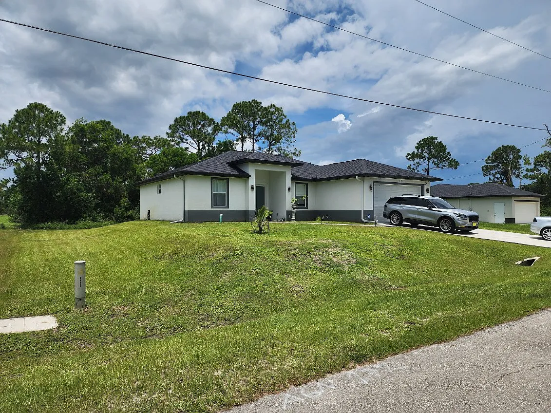 3 bed, 1630 sqft, $2,200 — Photo 2