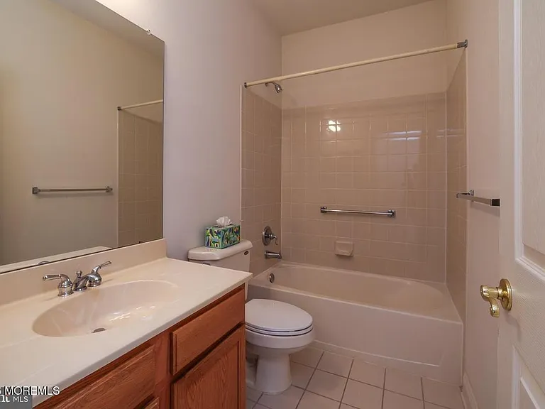 30 Silver Lake Dr — Photo 13