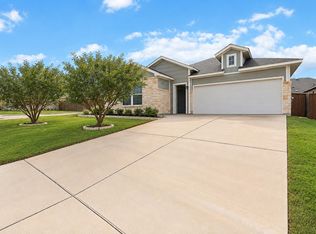 10900 American Mustang Loop, Manor, TX 78653