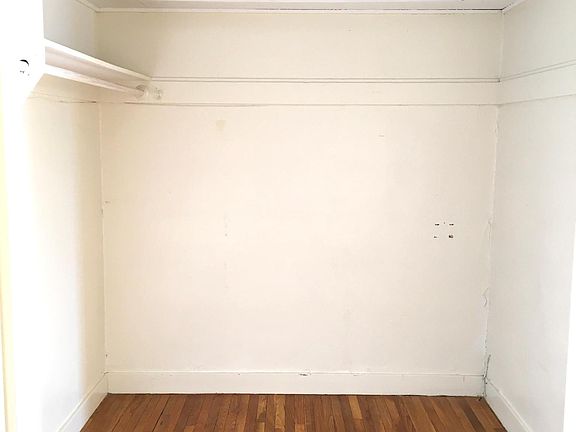 4th image of 2810 Franklin St APT 31