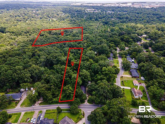 2nd image of 975 Norton Ln