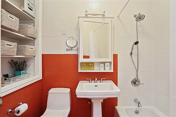 Rented by Corcoran | media 15