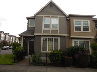 16914 NW Shadow Hills Ln, Beaverton, OR 97006