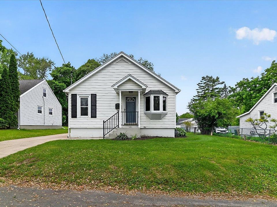 1st image of 4203 Claire St