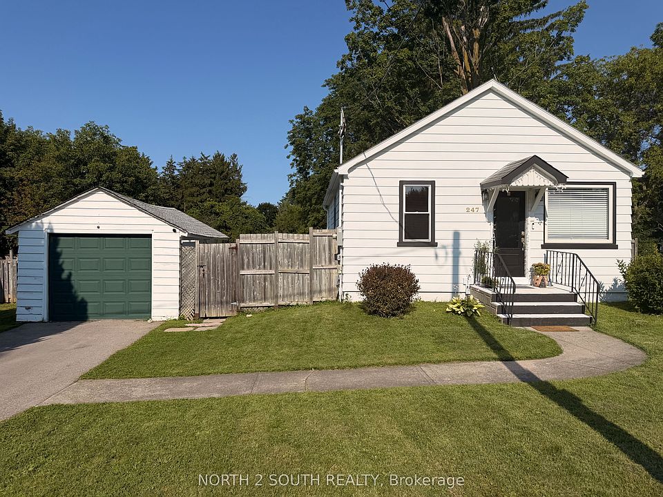1st image of 247 Muriel St