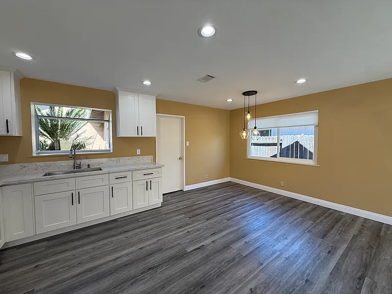 16360 Aspen St — Photo 6