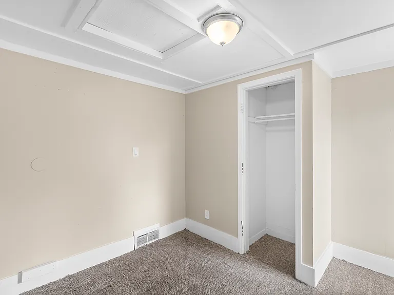 113 Barlow St #2 — Photo 5