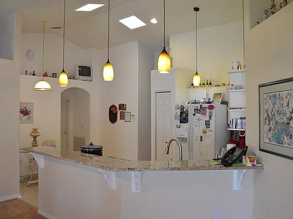 5th image of 3166 Lindera Dr