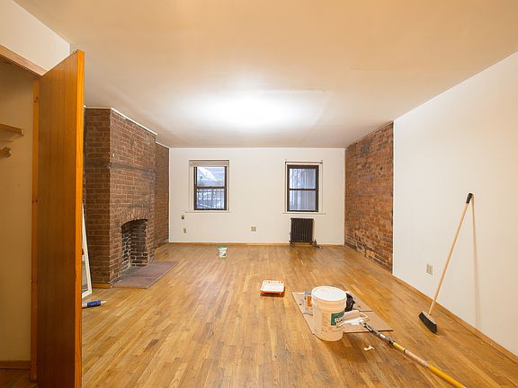 2nd image of 329 E 17th St #1B