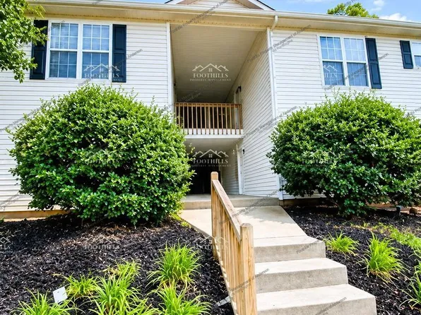 113 Charlestowne Way APT D, Anderson, SC 29621