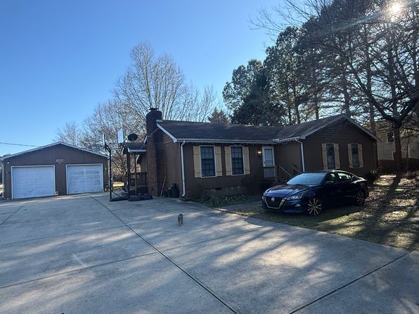 10337 Holly Springs Rd