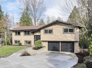 250 SE La Mesa Ct, Gresham, OR 97080