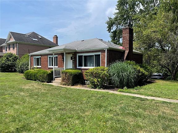 2nd image of 590 Dorseyville Rd