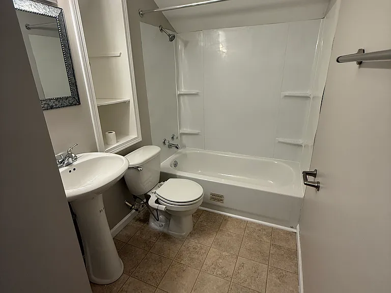 4068 Winthrop Ave — Photo 25