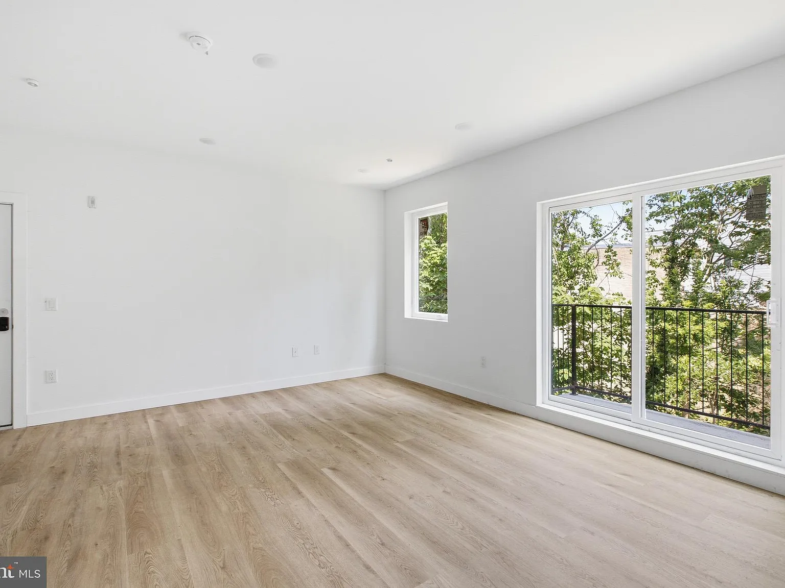 1 bed, $1,750 — Photo 4