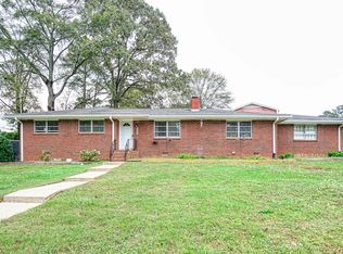 680 Sherwood Dr, Jonesboro, GA 30236