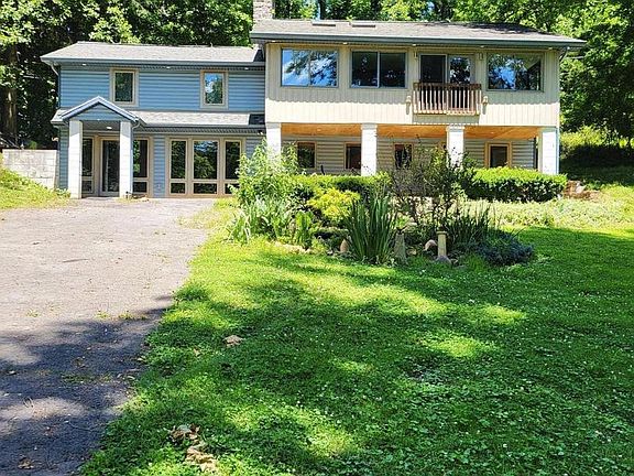2nd image of 16908 Snyders Landing Rd
