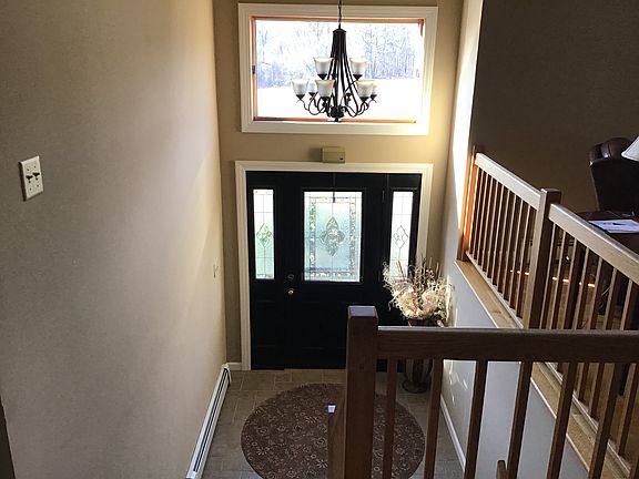 2nd image of 26 Woodstock Ln