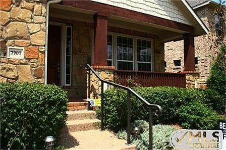 3rd image of 7901 Creek View Dr