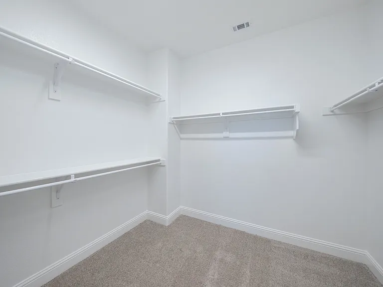 7863 Manilla Dr — Photo 11