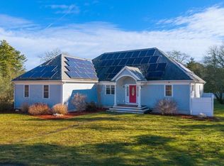 7 Cranberry Ln, Wareham, MA 02571