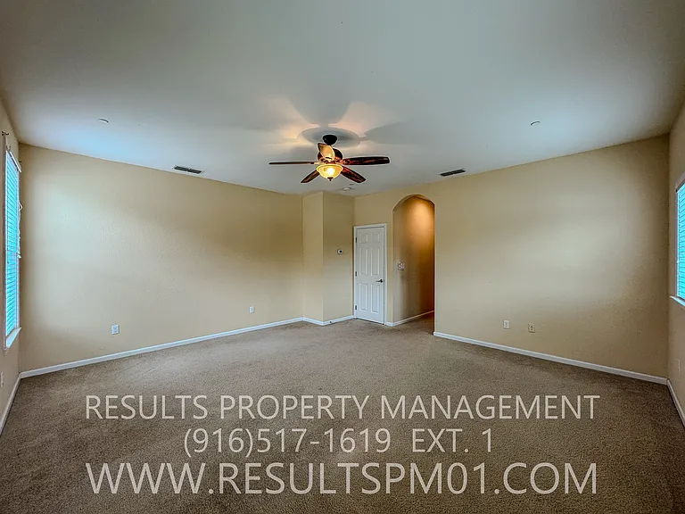 9121 Echo Point Pl — Photo 12