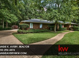 7005 Azusa Rd, Tallahassee, FL 32317