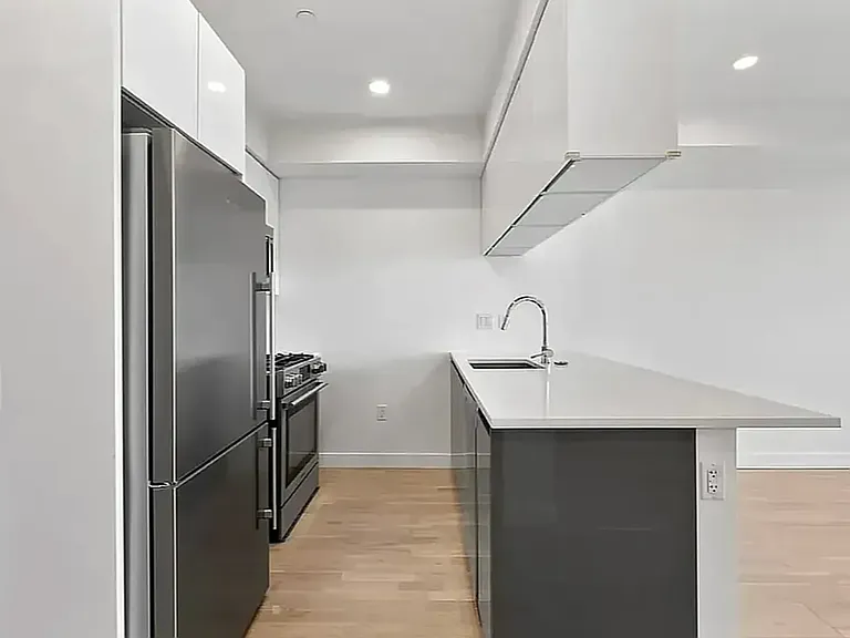 2600 7th Ave #6B — Photo 12