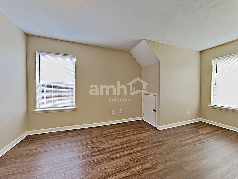 221 Scarlet Ridge Ct — Photo 14