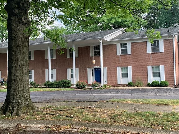 2nd image of 46 Heritage Dr #46