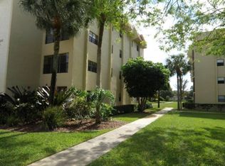 23370 Carolwood Ln #102, Boca Raton, FL 33428