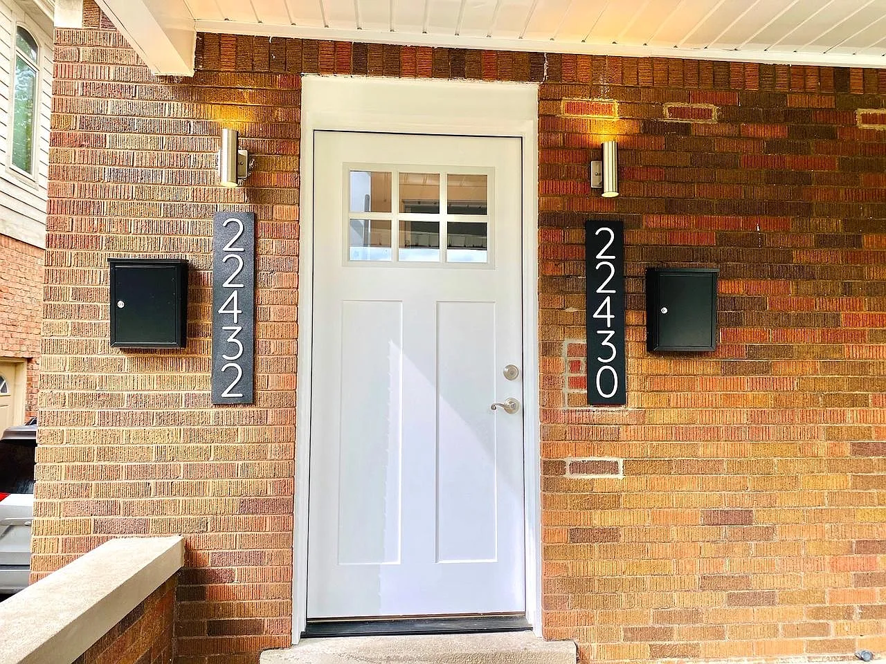 2 bed, 850 sqft, $1,575 — Photo 2