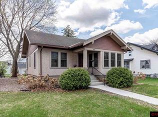 621 Grant Ave, North Mankato, MN 56003