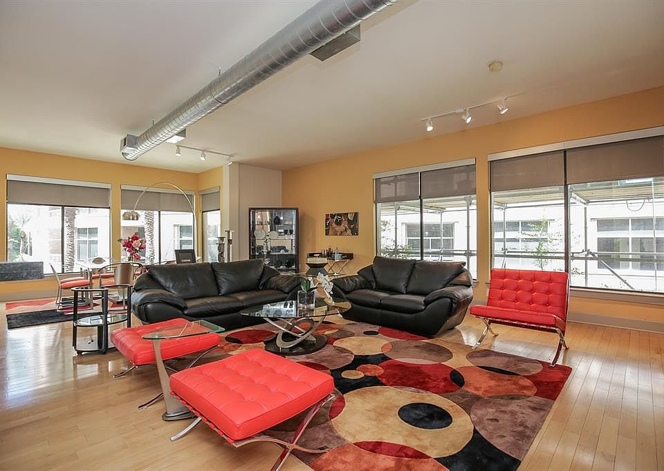 1st image of 1901 Post Oak Blvd APT 3102