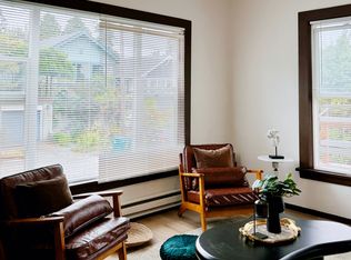 3832 Eastern Ave N APT 1, Seattle, WA 98103