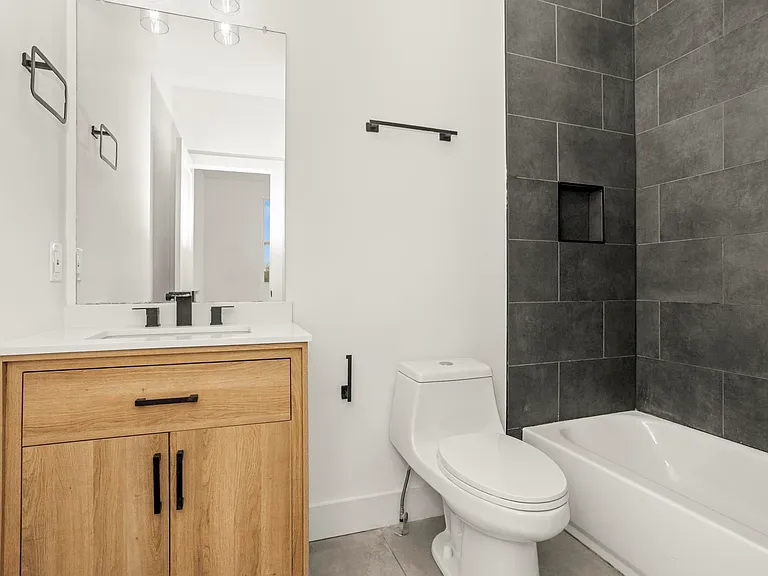 11A Garden St #A — Photo 38