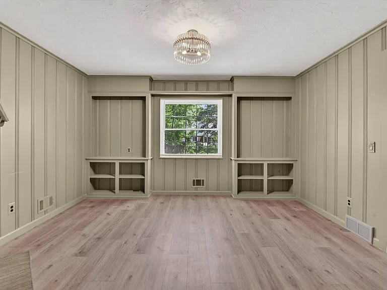 Reading room / office