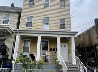 385 Washington St, Perth Amboy, NJ 08861