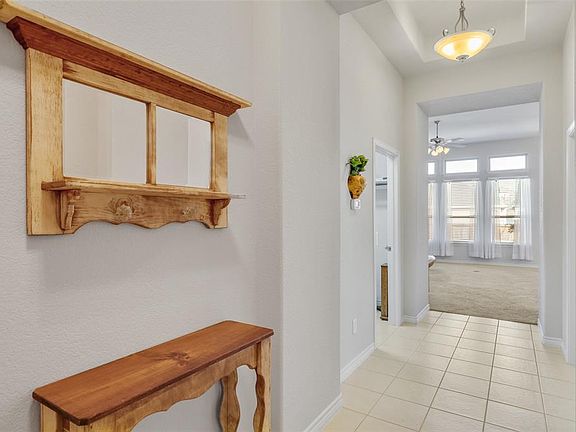 4th image of 1224 Isabella Ln