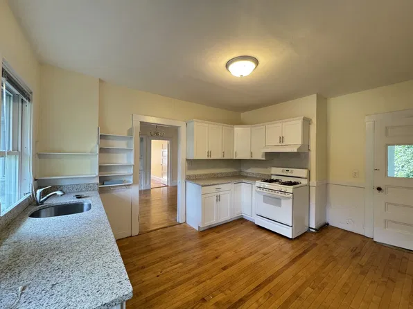 97 Lexington Ave, Cambridge, MA