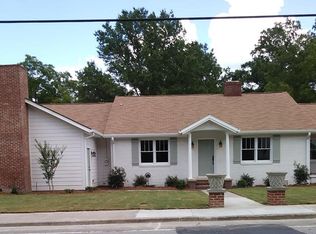 345 Gordon St, Thomson, GA 30824