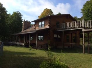 4050 Barque Point Trl, Manistique, MI 49854