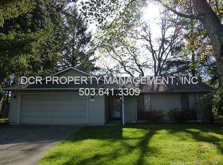 796 SE 40th Ct, Hillsboro, OR 97123