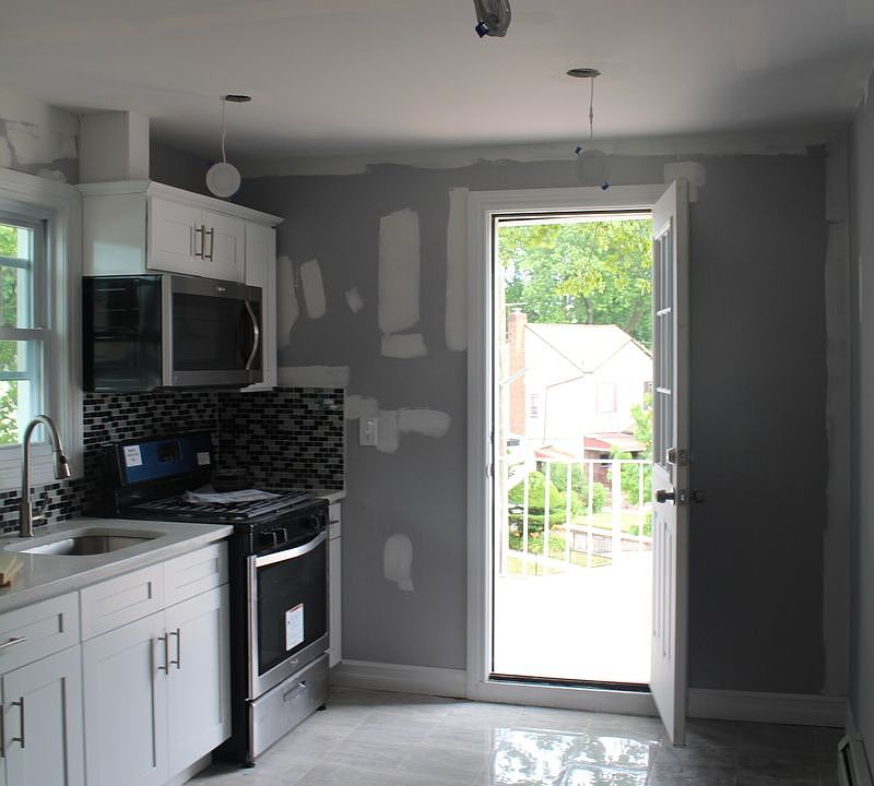 1st image of 11527 210th St