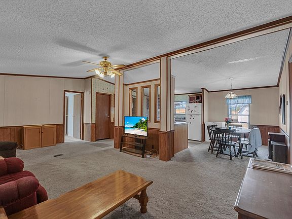 2nd image of 3659 Peavine Rd