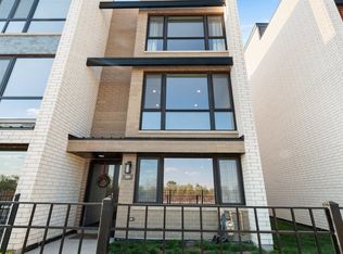 3124 S Benson St #6, Chicago, IL 60608
