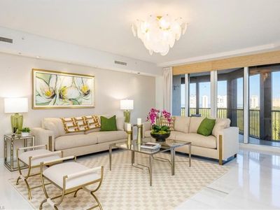 7575 Pelican Bay BLVD #1008, Naples, FL, 34108