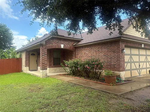 4305 Big Bend Trl Photo 1